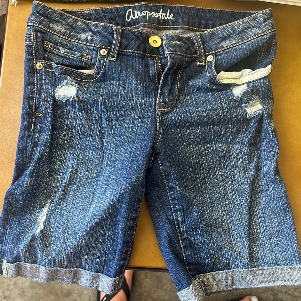 Size 4 Aeropostale Bermuda Jean shorts
